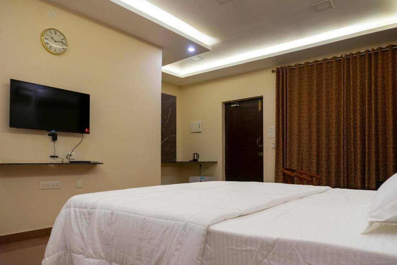 Pranaav Beach Resort Pondicherry Exterior foto